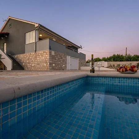 Pool Marija Prázdninový dům
